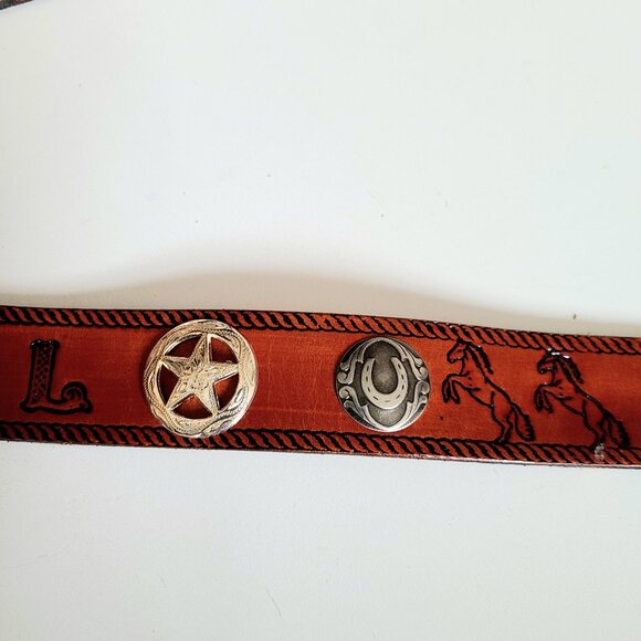 Handmaid McNeill leather belt Western design with horses and metal details. - Picture 2 of 10